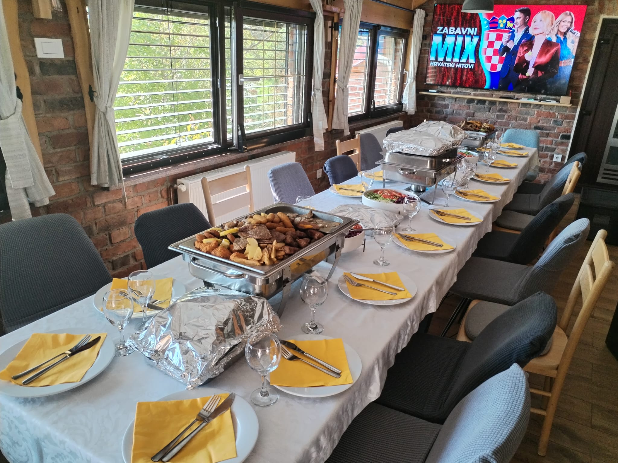 Postavljen Burger Bar by Art catering stol za proslavu